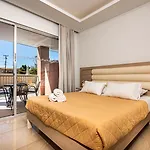 Ξενοδοχείο Caretta & Waterpark 4*
