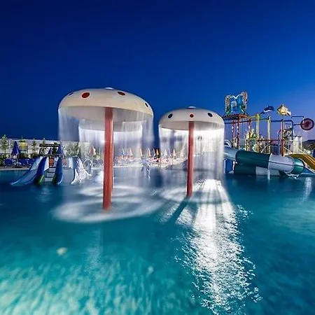 Hotel Caretta & Waterpark Kalamákion
