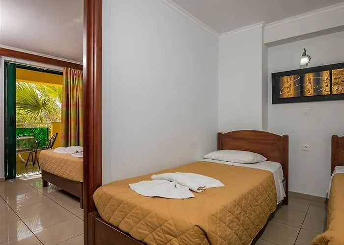 Caretta & Waterpark Hotel 4*
