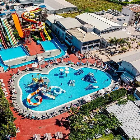 Hotel Caretta & Waterpark Kalamákion