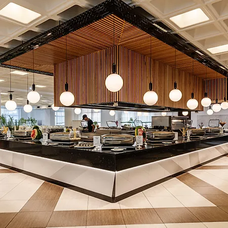 Caretta & Waterpark 4*