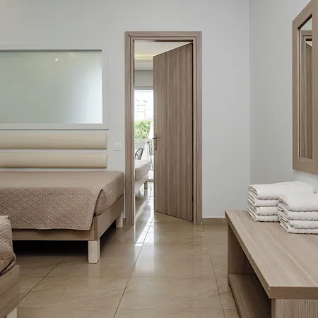 Caretta & Waterpark Hotel