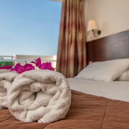 Szálloda Caretta & Waterpark 4*