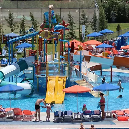 Caretta & Waterpark Szálloda