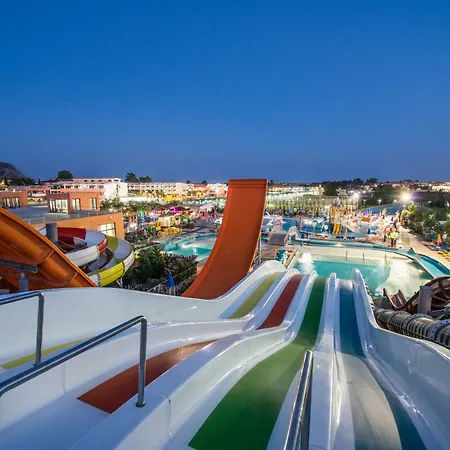 Caretta & Waterpark Hotel Kalamákion