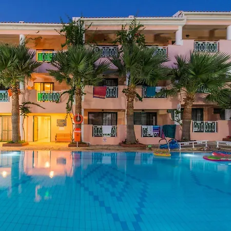 Caretta & Waterpark Hotel Kalamákion