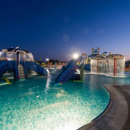 Szálloda Caretta & Waterpark 4*