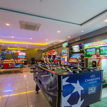 Caretta & Waterpark Hotel 4*
