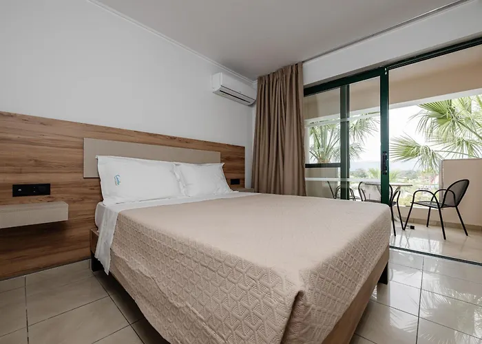 Caretta & Waterpark Kalamákion