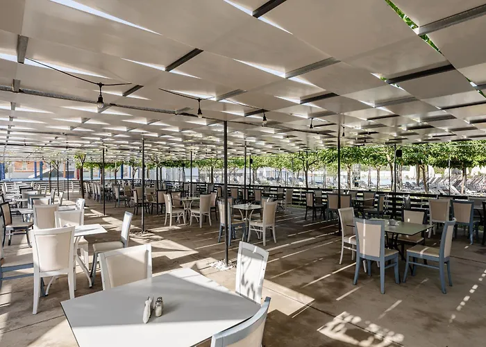 Caretta & Waterpark 4* Kalamákion