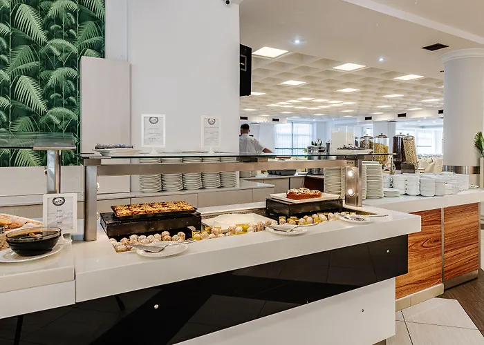 Caretta & Waterpark 4* Kalamákion