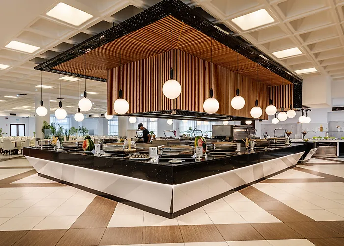 Caretta & Waterpark 4*