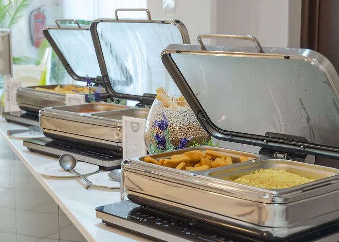 Caretta & Waterpark Hotel