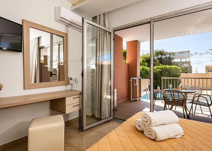 Hotel Caretta & Waterpark 4*