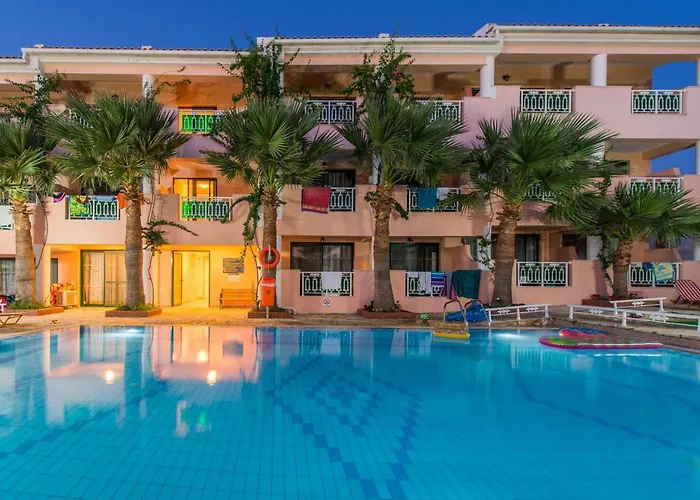 Caretta & Waterpark Hotel Kalamákion