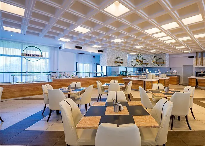 Caretta & Waterpark Hotel Kalamákion