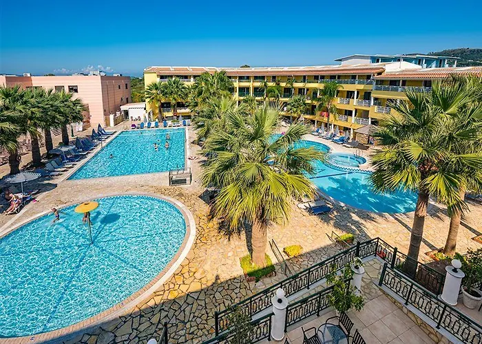 Caretta & Waterpark Hotel Kalamákion