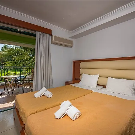 Caretta & Waterpark 4*